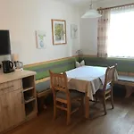 Schmiedlehnerhof 팜스테이 *