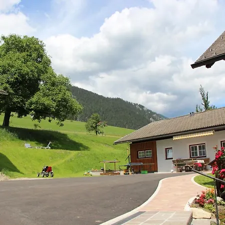 Farm stay Schmiedlehnerhof Birnberg