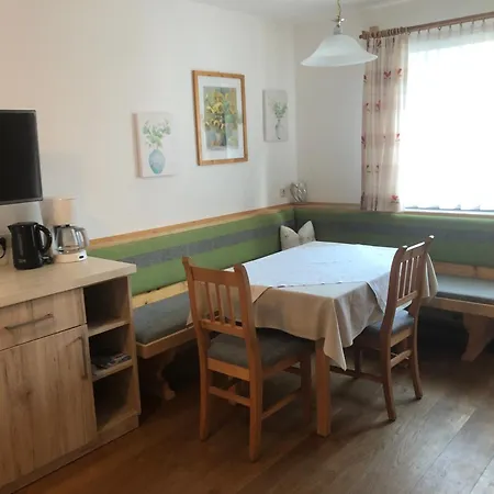 Schmiedlehnerhof Farm stay *