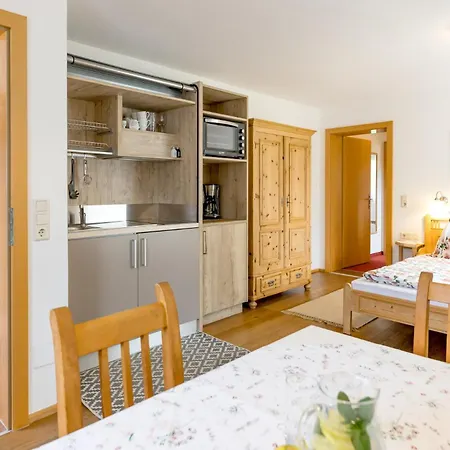 Farm stay Schmiedlehnerhof *